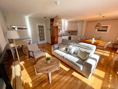 Zona de estar de Apartamento familiar en el centro de Benasque con terraza