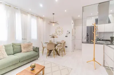 Una cocina o zona de cocina en Luxury Duplex Plaza del Pilar