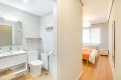 Un baño de Espacioso y cómodo apartamento en Pamplona
