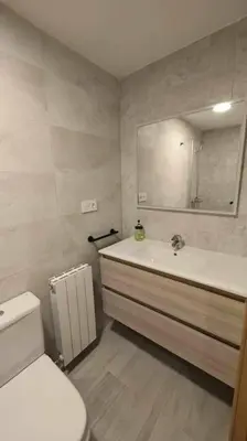 Un baño de Mimosa 4 con terraza - tucasaenlospirineos