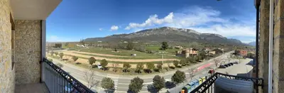 Vista general de una montaña o vista desde el apartamento