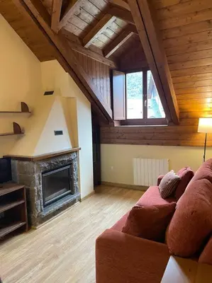 Zona de estar de Apartamento dúplex en Benasque