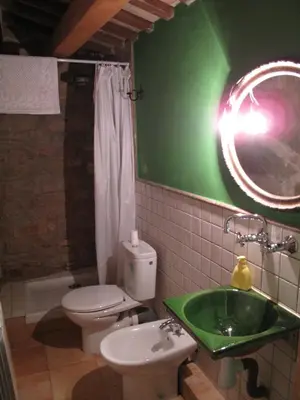 Un baño de L'Esgolfa de ca l'Ortís