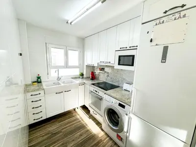 Una cocina o zona de cocina en El Puente del Pilar - Turistea Suites