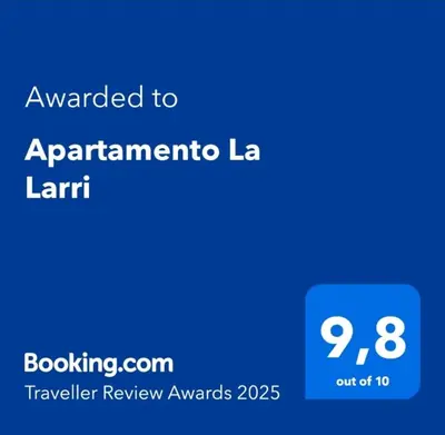 Certificado, premio, señal o documento que está expuesto en Apartamento La Larri