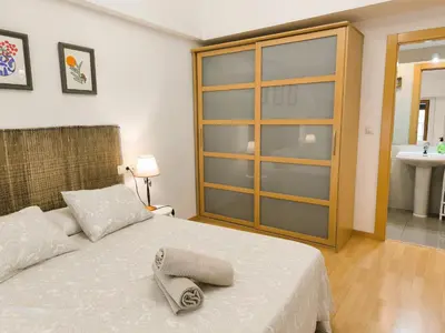 Cama o camas de una habitación en El Loft del Casco by Alogest