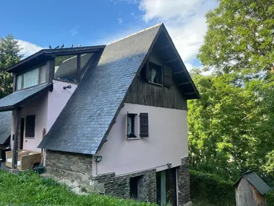 Edificio en el que se encuentra la casa o chalet