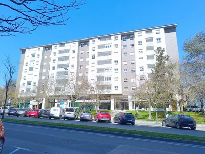 Edificio en el que se encuentra el apartamento
