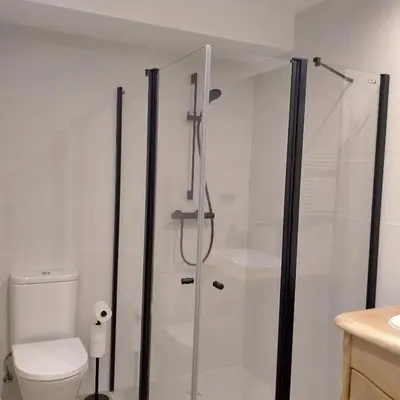 Un baño de La carpintería