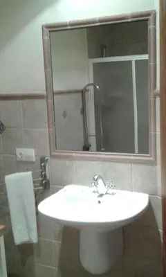 Un baño de B&B Ra Tenaja