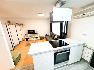 Una cocina o zona de cocina en Escultor del Pilar ComoTuCasa