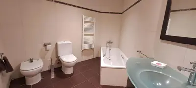 Un baño de Dúplex Luxury Alfaro