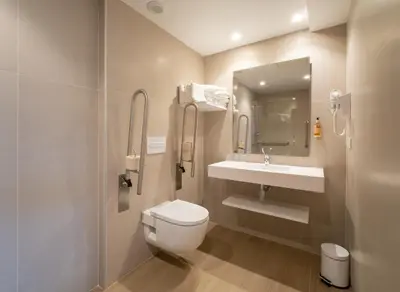 Un baño de Hotel Trinkete