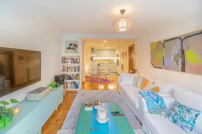 Zona de estar de Encantadora habitación en apartamento con terraza