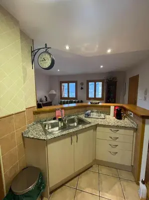 Una cocina o zona de cocina en APARTAMENTO EN LA VALL FOSCA