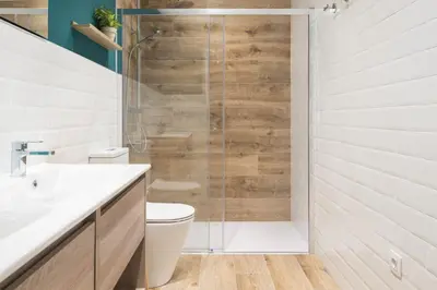 Un baño de Los Piolets