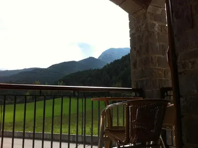 Vista general de una montaña o vista desde the country house