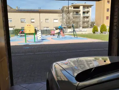 Zona de juegos infantil en Pirineo Aragonés. Casa La Paz