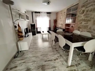Una cocina o zona de cocina en Casa Ramon y Cajal Alcañiz
