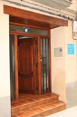 Fachada o entrada de Casa Ramon y Cajal Alcañiz