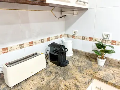 Una cocina o zona de cocina en El Lago del Pilar ComoTuCasa