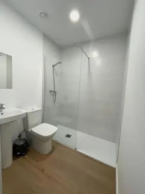Un baño de Nidito Sandua