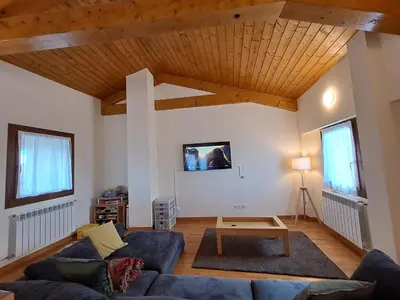 Una televisión o centro de entretenimiento en Casa Rural Torreblanca