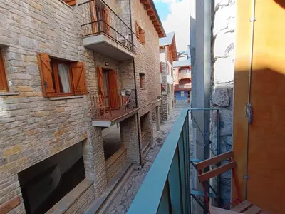 Un balcón o terraza de Inmocyma Tu Refugio en Benasque