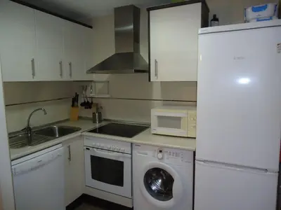 Una cocina o zona de cocina en Apartamento Sabiñánigo Esquí Snow Senderismo Bici Wifi