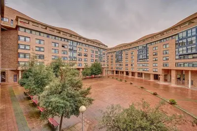 Edificio en el que se encuentra el apartamento