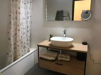 Un baño de Planta superior en casa de pueblo