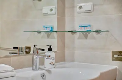 Un baño de Ansoleaga by Clabao