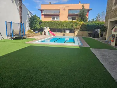 Piscina en o cerca de Descanso urbano Pamplona