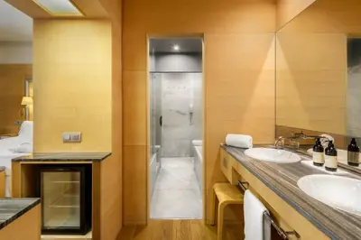 Un baño de Gran Hotel – Balneario de Panticosa