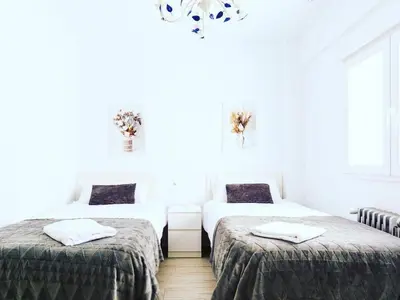 Cama o camas de una habitación en Silencioso muy luminoso y familiar