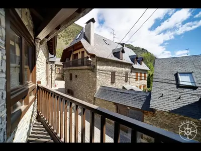 Edificio en el que se encuentra la casa o chalet