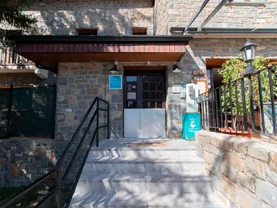 Fachada o entrada de Apartamentos Villanua 3000