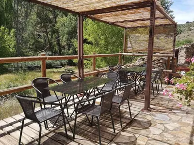 Un balcón o terraza de Casa El Tío Carrascón - alojamiento rural