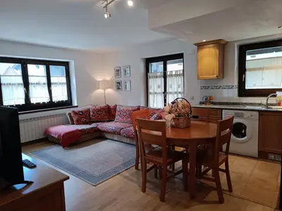 Una cocina o zona de cocina en InmoCyma Verdiblanco Familias-Valle de Benasque