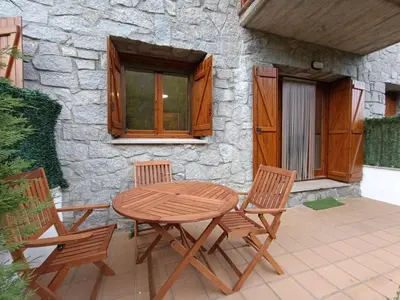 Un patio o zona al aire libre en InmoCyma Montañas mágicas-Benasque
