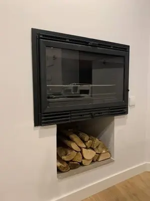 Una televisión o centro de entretenimiento en La casita de Ane - Panticosa