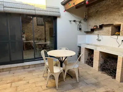 Un patio o zona al aire libre en El Niu de Claravalls