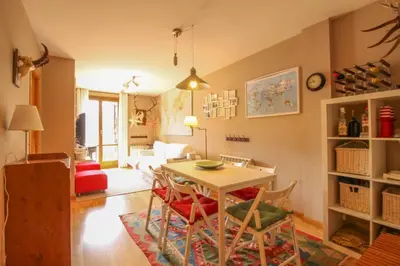 Zona de estar de La Casita del Pirineo