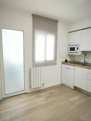 Una cocina o zona de cocina en Las Torres del Centro by Alogest - parking opcional
