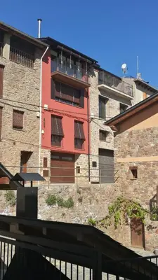 Edificio en el que se encuentra la casa o chalet