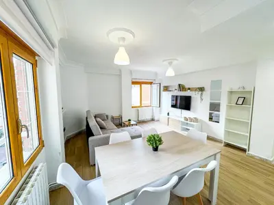 Una cocina o zona de cocina en El Aguila Del Pilar ComoTuCasa