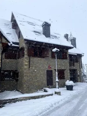 DUPLEX con encanto en Bagergue y guarda esquíes en invierno