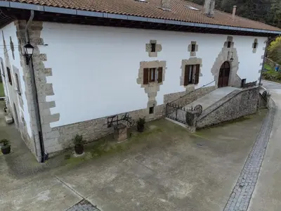 Edificio en el que se encuentra la casa o chalet