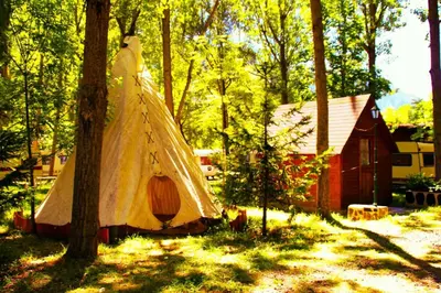 Plano de Camping Pirineos Cien Lagos