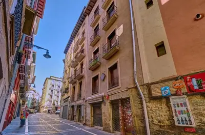 El barrio de los alrededores o un barrio cerca de este apartamento
